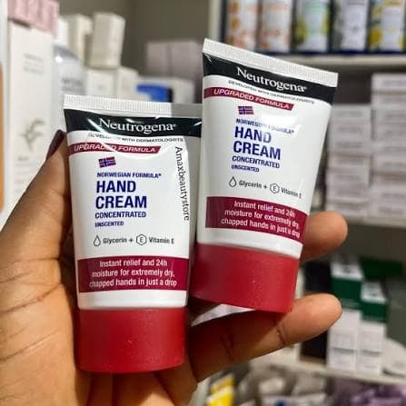 Neutrogena (Concentrated) Scented Hand Cream (Value Size) gallery 2