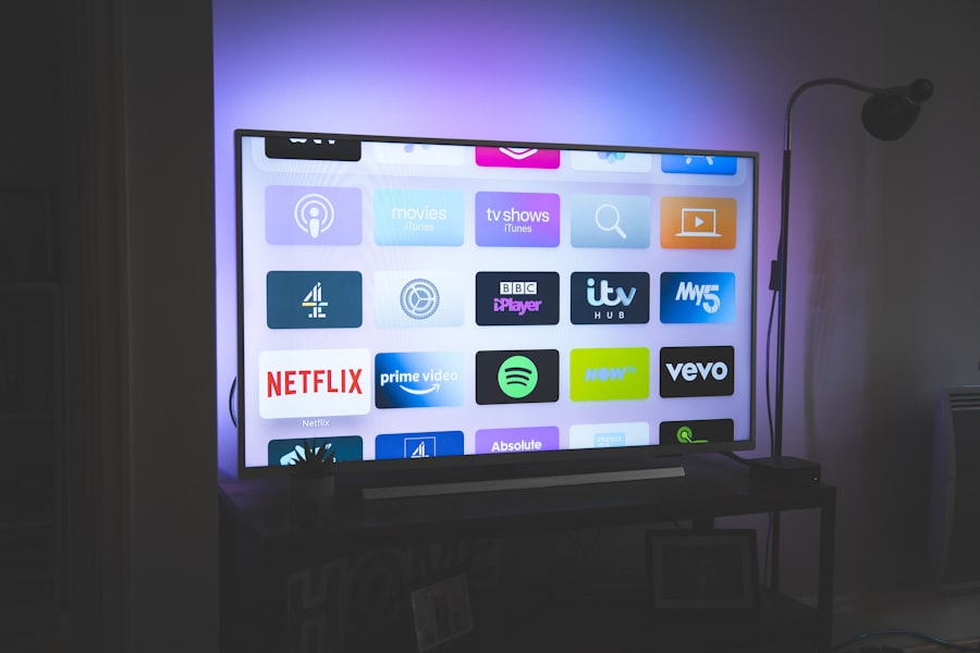 32" Smart LED TV gallery 4